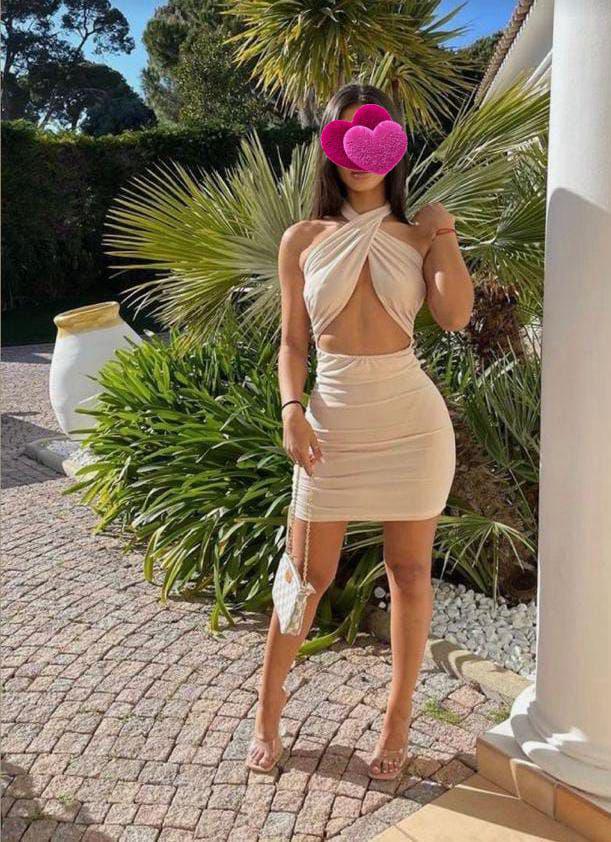 בחורות מקצועניות – בפתח תקווה