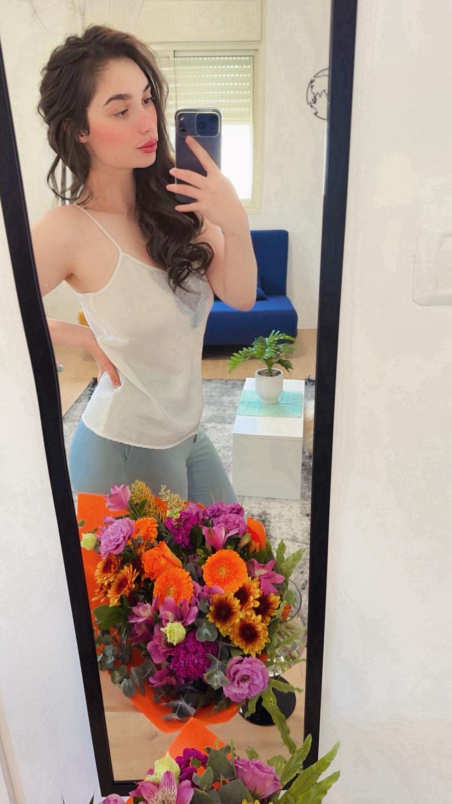 פרולה ירושלים 20 תיירת מברזיל